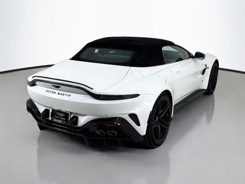 Used 2026 Aston Martin V8 Vantage S RWD image 7