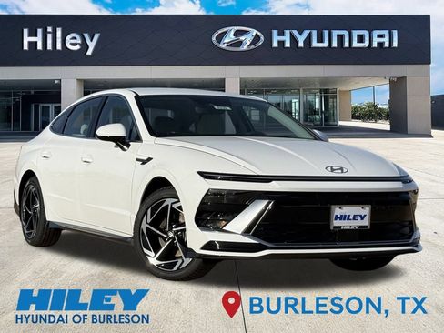 New 2026 Hyundai Sonata SEL image 2