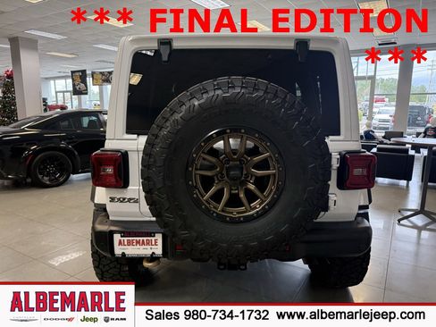 Used 2025 Jeep Wrangler Unlimited Rubicon 392 image 3