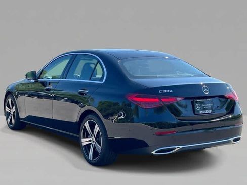 Used 2026 Mercedes-Benz C 300 4MATIC Sedan image 3