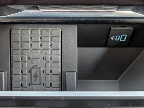 New 2026 Ford F250 Platinum image 22