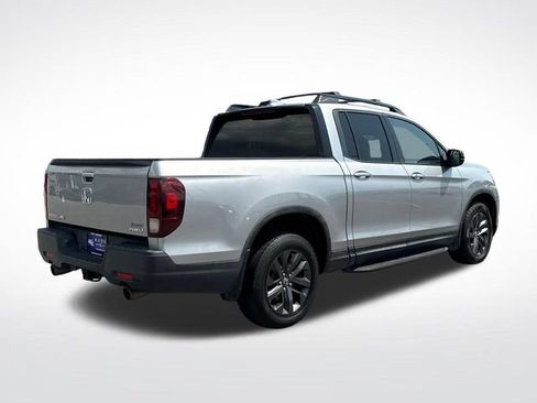 Used 2021 Honda Ridgeline Sport image 6