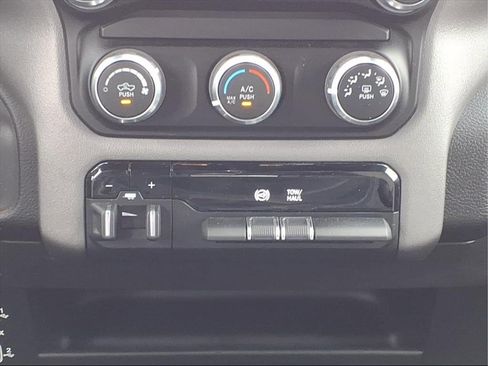 Used 2023 RAM 2500 Big Horn w/ Level 1 Equipment Group image 19