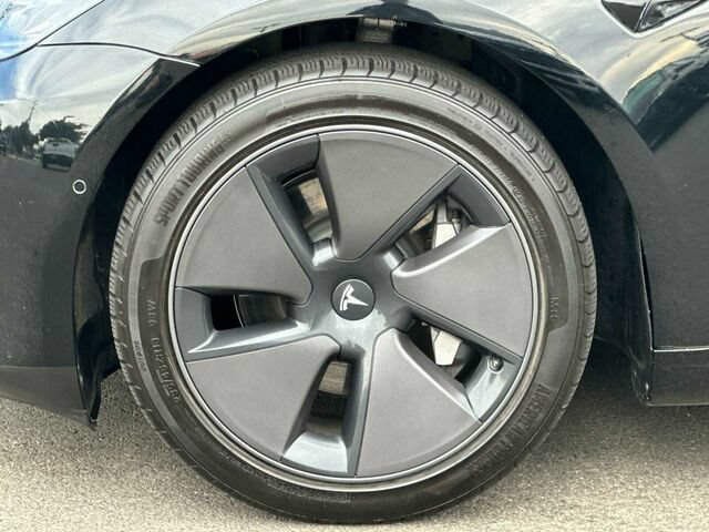 Used 2022 Tesla Model 3 Standard Range RWD image 33