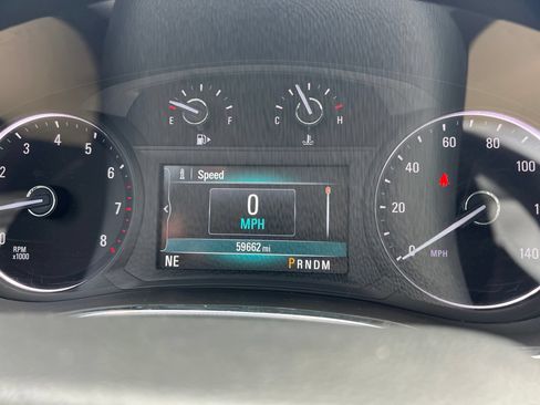 Used 2018 Buick Encore Preferred AWD/4WD image 30