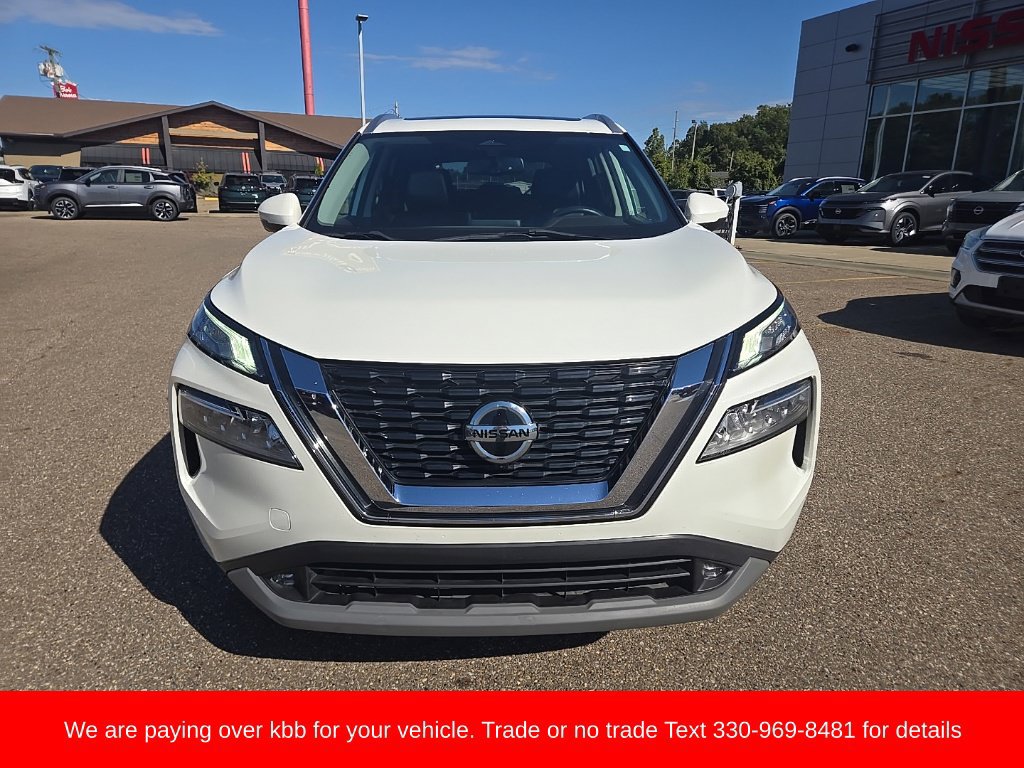 Used 2021 Nissan Rogue SL AWD/4WD image 2