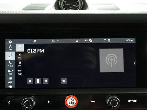 New 2025 Porsche Macan image 18