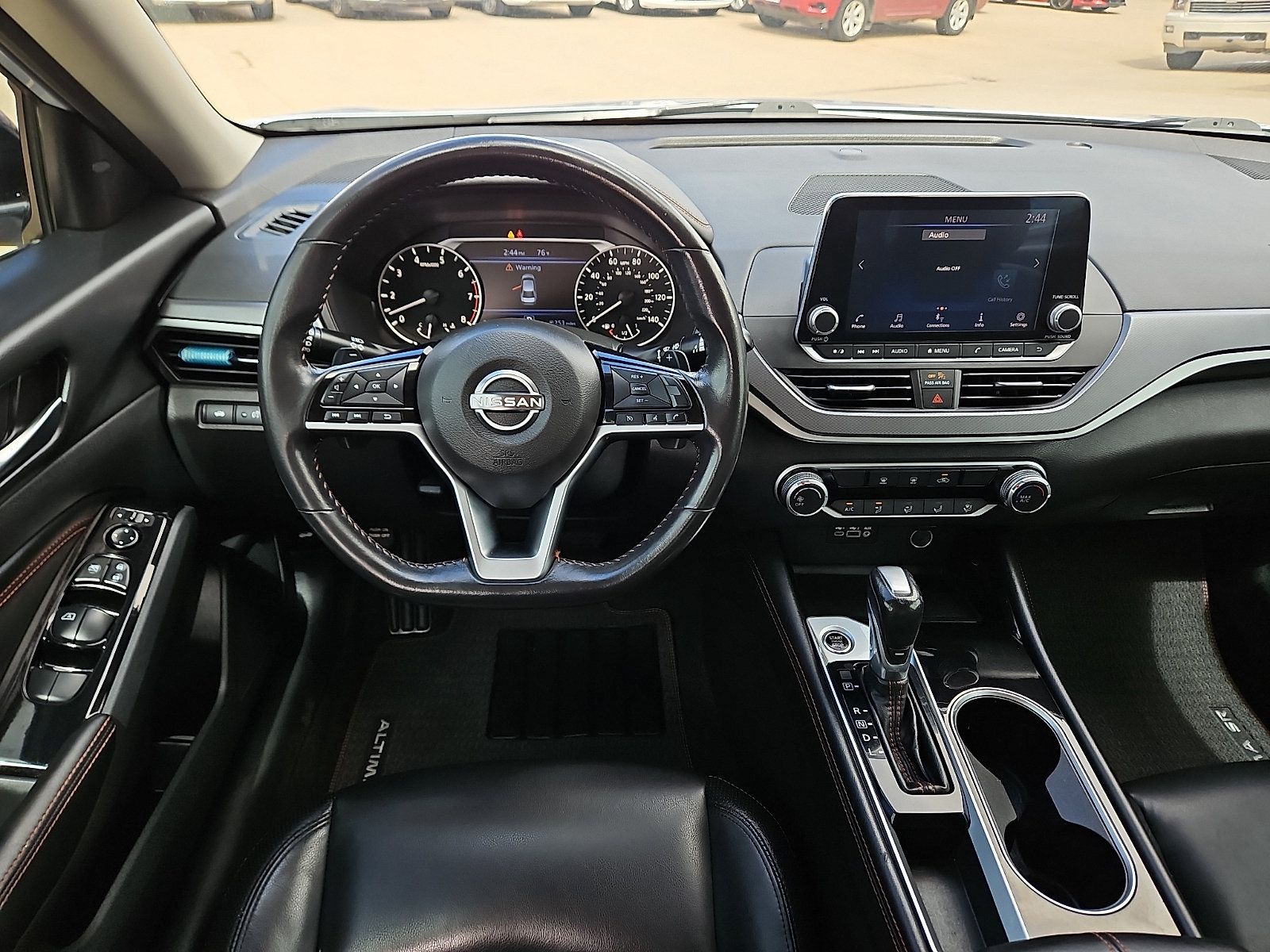 Used 2023 Nissan Altima 2.5 SR FWD image 8