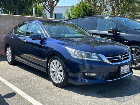 Used 2015 Honda Accord EX-L image 2