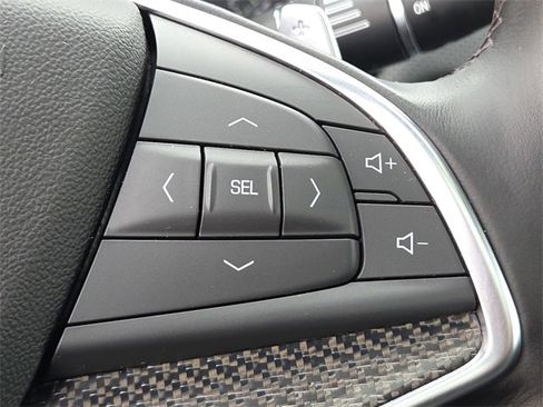 Used 2022 Cadillac XT5 Sportv w/ Technology Package image 30