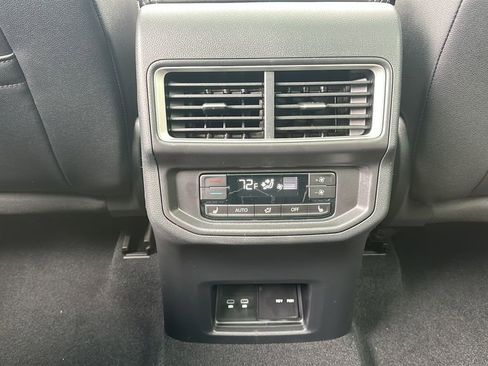 New 2026 Volkswagen Atlas SEL image 34