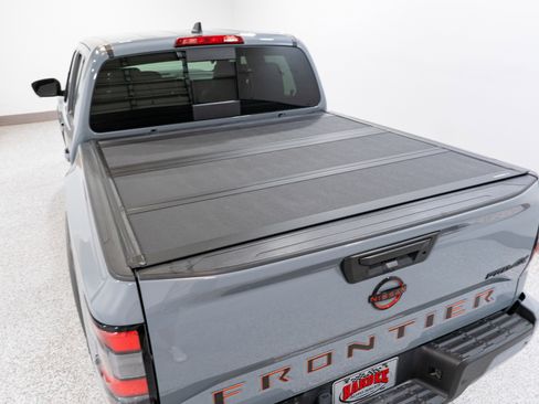 Used 2023 Nissan Frontier PRO-4X w/ Pro-4X Premium Package image 11