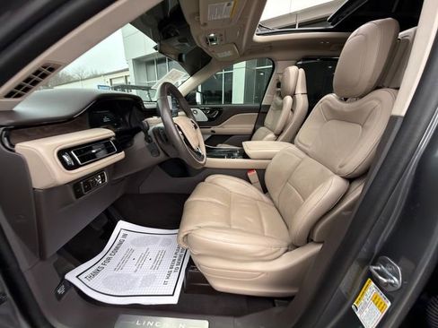 Used 2023 Lincoln Aviator Reserve w/ Equipment Group 201A image 24