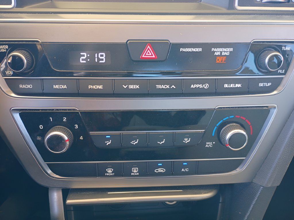 Used 2016 Hyundai Sonata SE FWD image 23