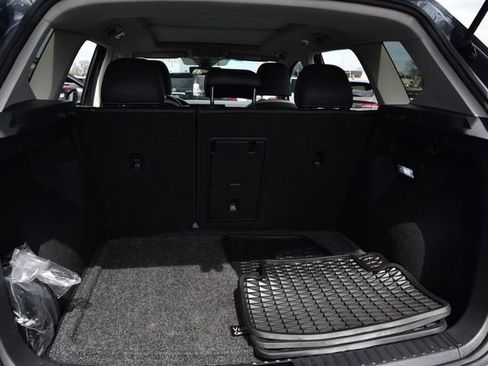 Used 2025 Volkswagen Taos SE image 26