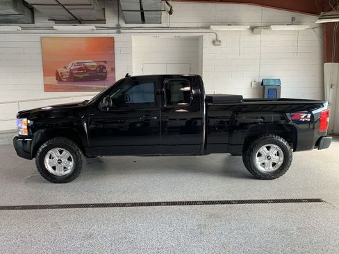Used 2013 Chevrolet Silverado 1500 LT w/ All-Star Edition AWD/4WD image 4