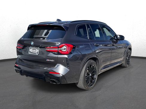 Used 2022 BMW X3 M40i image 3