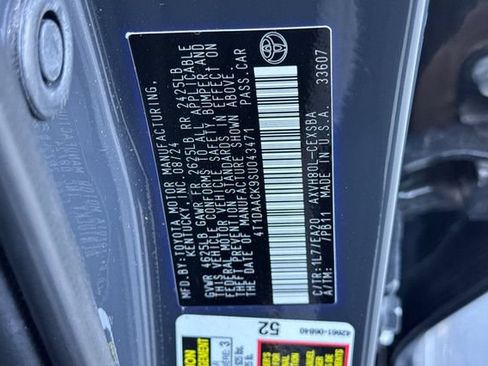 Used 2025 Toyota Camry SE FWD image 56