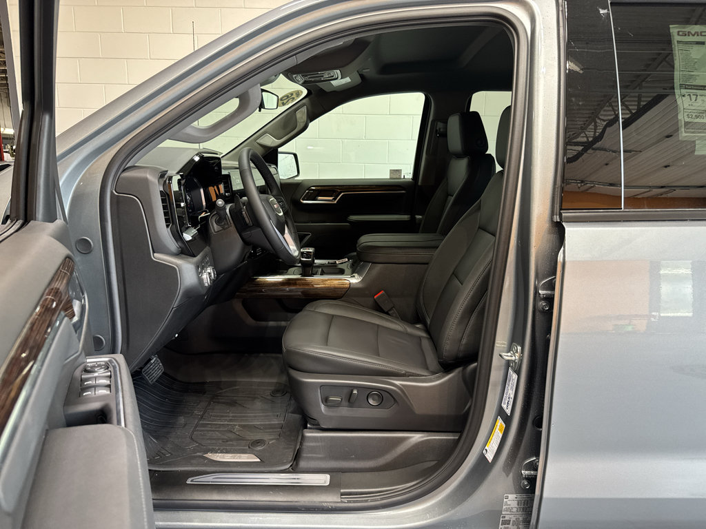 New 2026 GMC Sierra 1500 Elevation w/ Elevation Premium Package AWD/4WD image 18