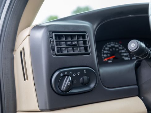 Used 2005 Ford Excursion Eddie Bauer AWD/4WD image 17