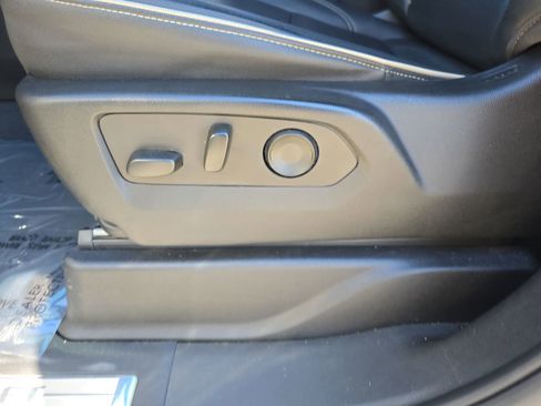 Used 2023 Chevrolet Tahoe Premier image 31