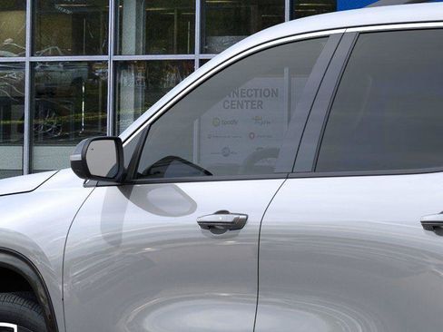 New 2026 Chevrolet Traverse High Country AWD/4WD image 12