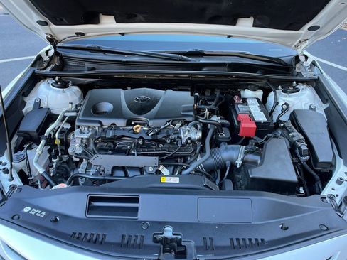 Used 2022 Toyota Camry XSE image 23
