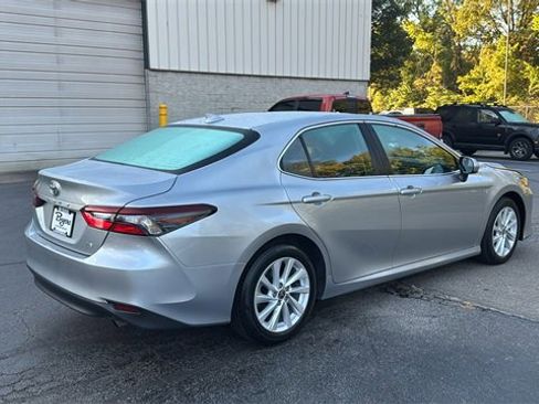 Used 2024 Toyota Camry LE image 30