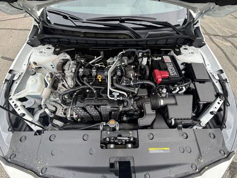 Used 2025 Nissan Altima 2.5 SV image 34