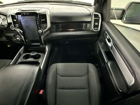 Used 2020 RAM 1500 Big Horn AWD/4WD image 11