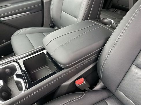 New 2026 Chevrolet Traverse LT w/ Driver Confidence Package image 21