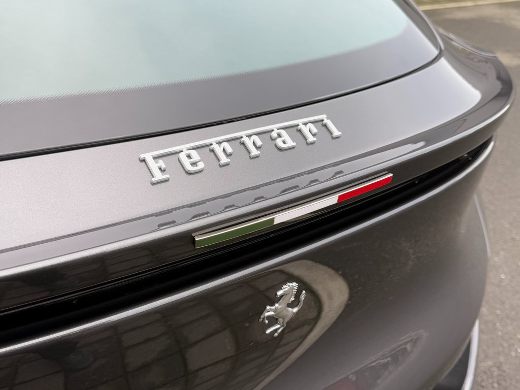 Used 2026 Ferrari Purosangue AWD/4WD image 13