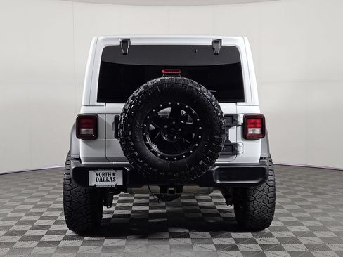 Used 2021 Jeep Wrangler Unlimited Sport AWD/4WD image 3