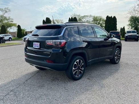 Used 2023 Jeep Compass Limited AWD/4WD image 5