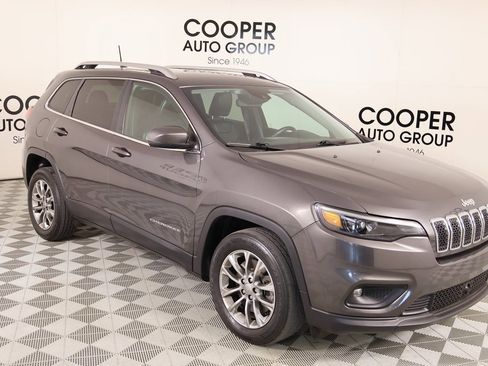 Used 2021 Jeep Cherokee Latitude Plus image 1