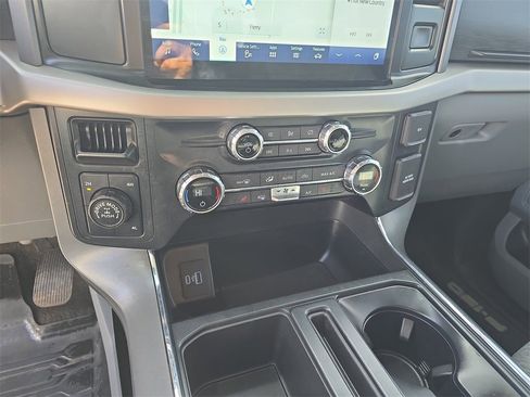 Used 2021 Ford F150 XLT w/ Equipment Group 302A High image 25