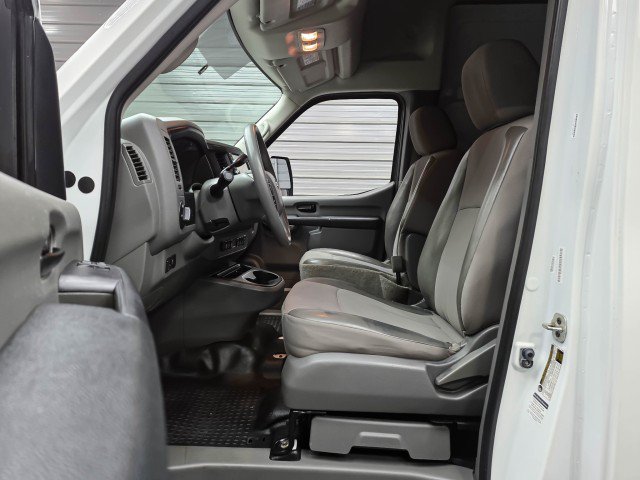 Used 2019 Nissan NV 2500 SV RWD image 16