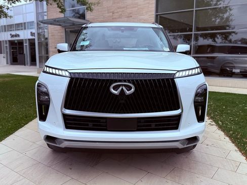 New 2026 INFINITI QX80 Pure AWD/4WD image 3