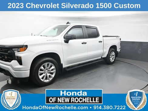Used 2023 Chevrolet Silverado 1500 Custom AWD/4WD image 1