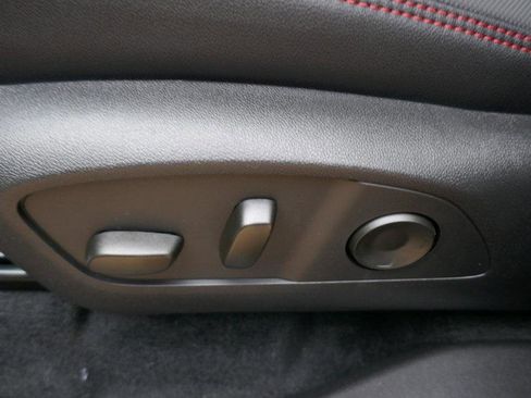 New 2026 Chevrolet Traverse RS image 13