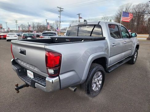 Used 2018 Toyota Tacoma SR5 image 7
