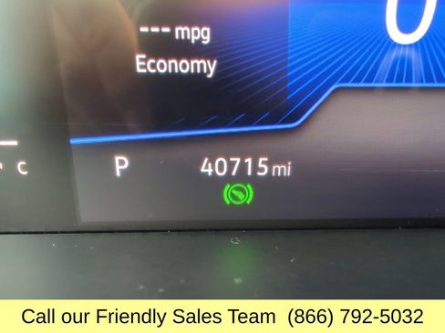 Used 2024 Volkswagen Tiguan SE AWD/4WD image 18