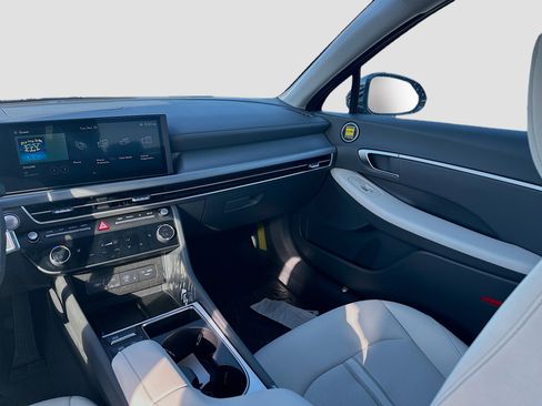 New 2026 Hyundai Sonata SEL image 16