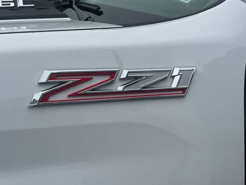 Used 2025 Chevrolet Silverado 2500 LT AWD/4WD image 14