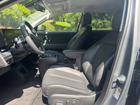 Used 2025 Hyundai Ioniq 5 SEL RWD image 8