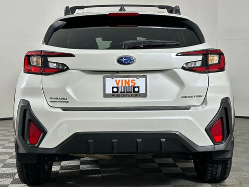Used 2024 Subaru Crosstrek 2.0i Premium image 25