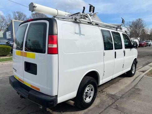 Used 2013 Chevrolet Express 2500 image 8