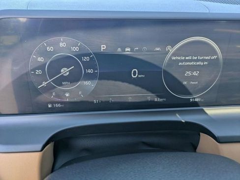Used 2024 Kia Seltos EX AWD/4WD image 17
