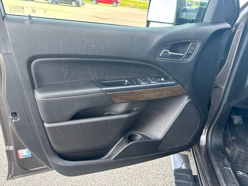 Used 2020 GMC Canyon Denali AWD/4WD image 16