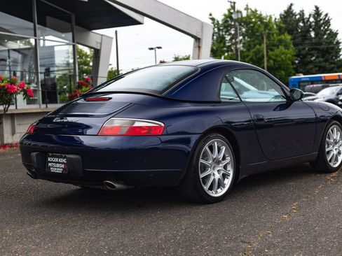 Used 2001 Porsche 911 Carrera 4 AWD/4WD image 10